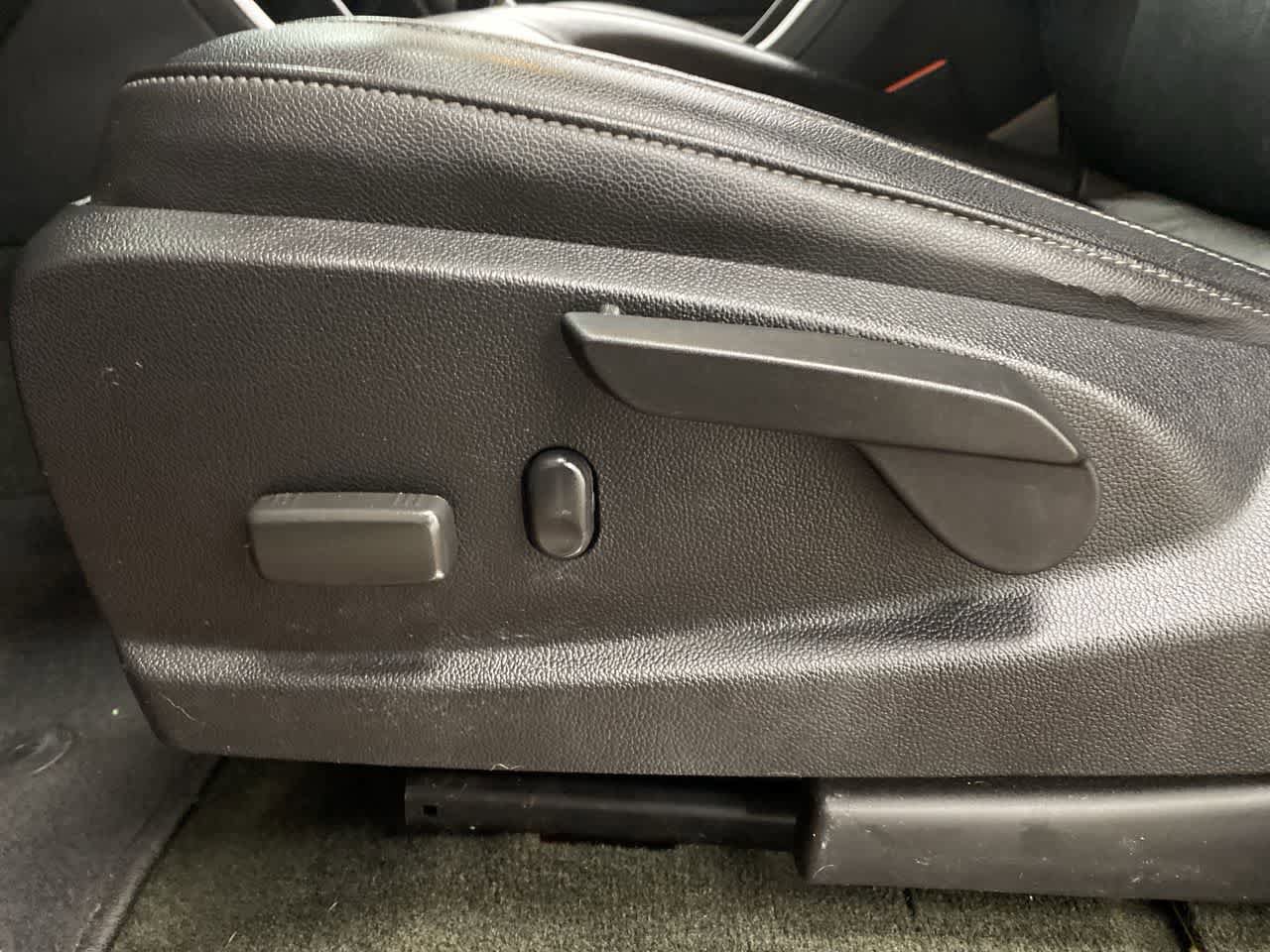 Used 2018 Chevrolet Colorado ZR2 AWD/4WD image 14