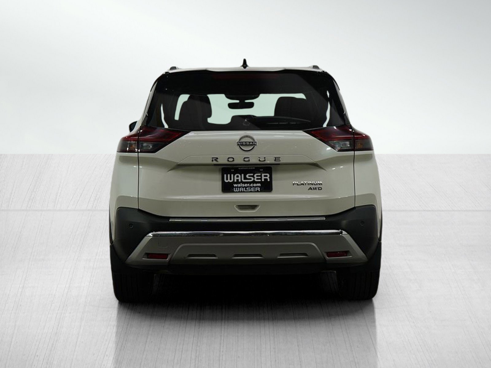 Used 2022 Nissan Rogue Platinum w/ Head-Up Display Package image 4