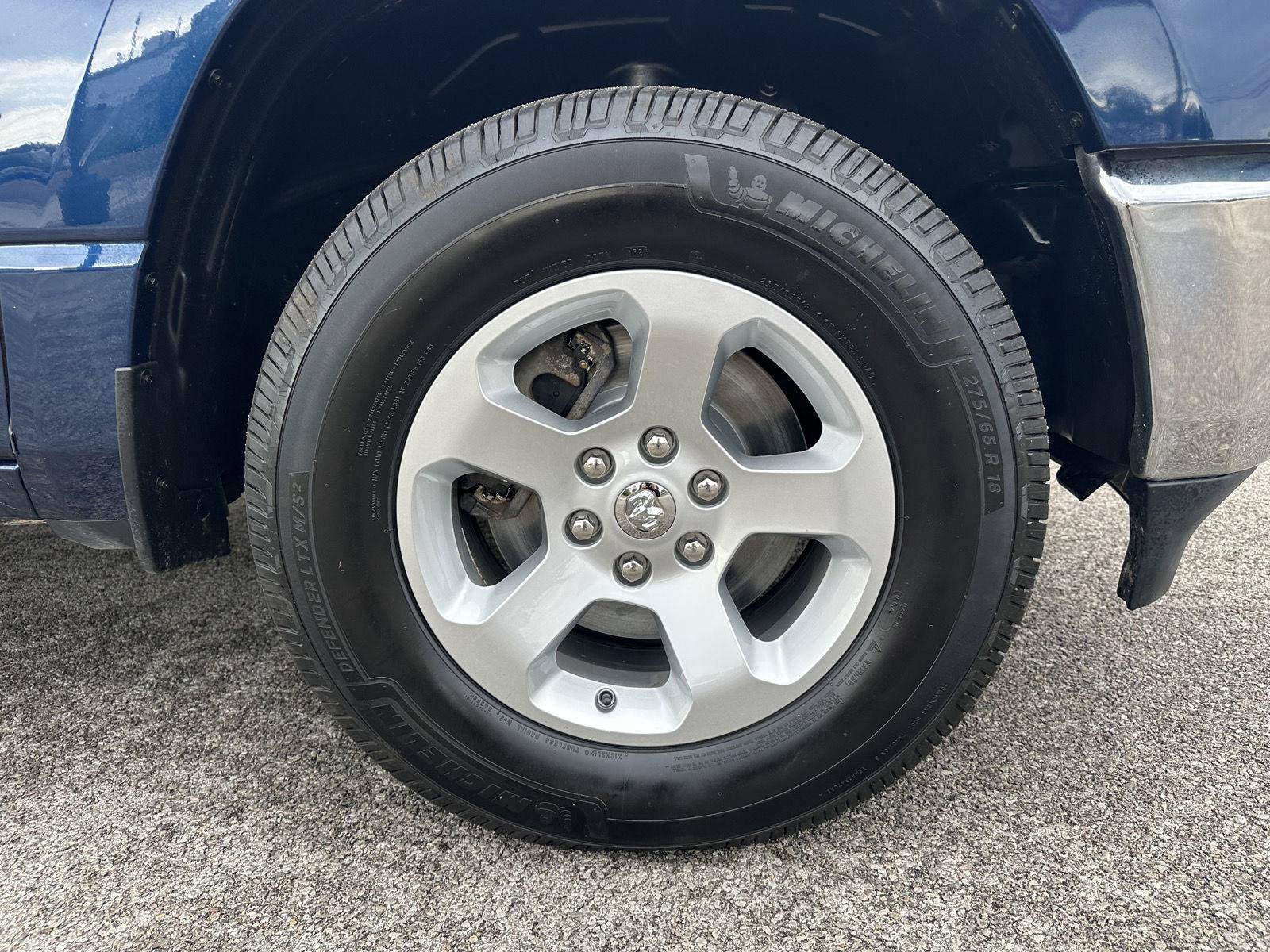Used 2019 RAM 1500 Tradesman w/ SXT Appearance Group AWD/4WD image 16
