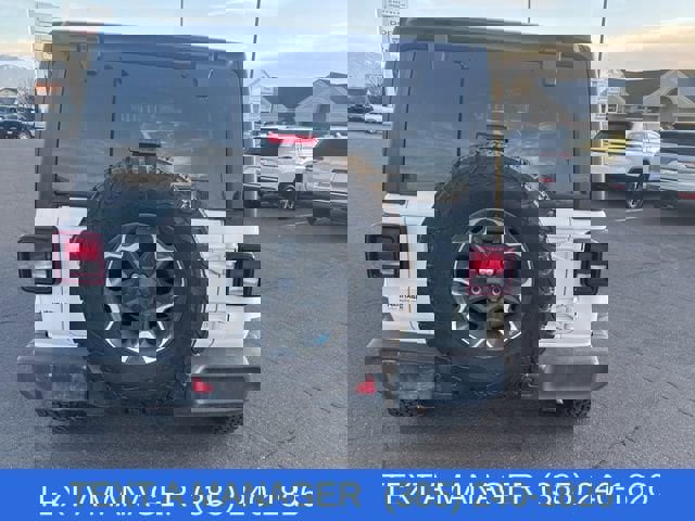 Used 2019 Jeep Wrangler Unlimited Sahara image 9