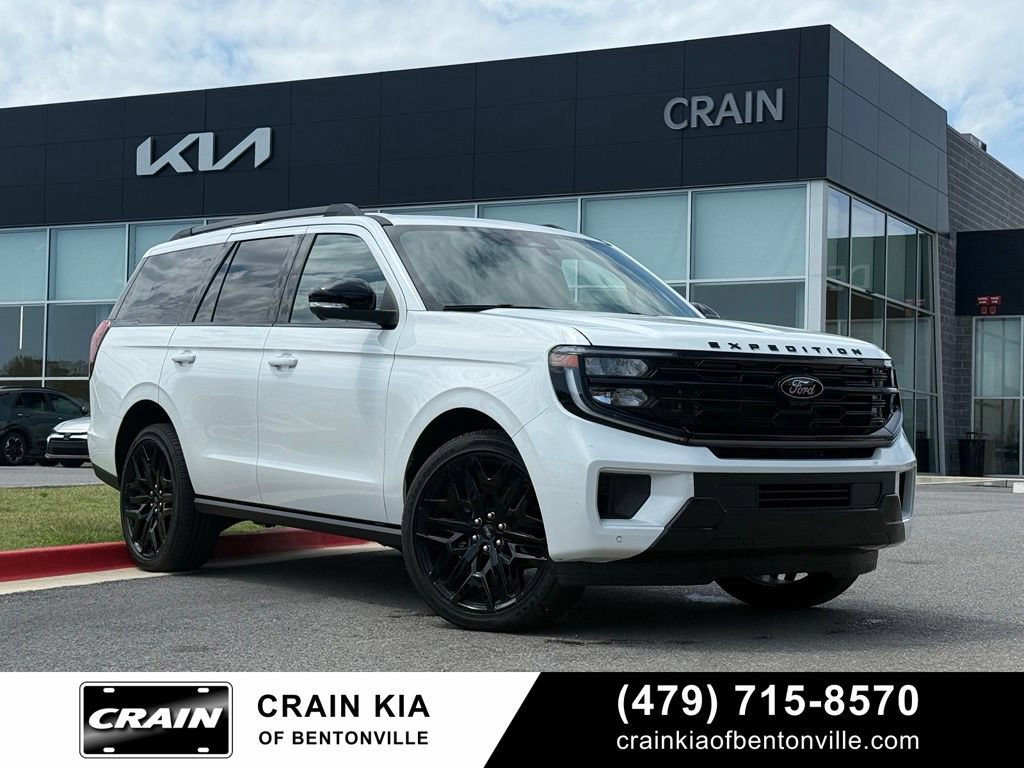 Used 2026 Ford Expedition Platinum w/ Stealth Performance Package