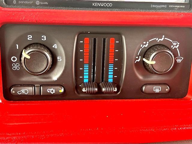 Used 2005 Chevrolet Silverado 1500 LS AWD/4WD image 14