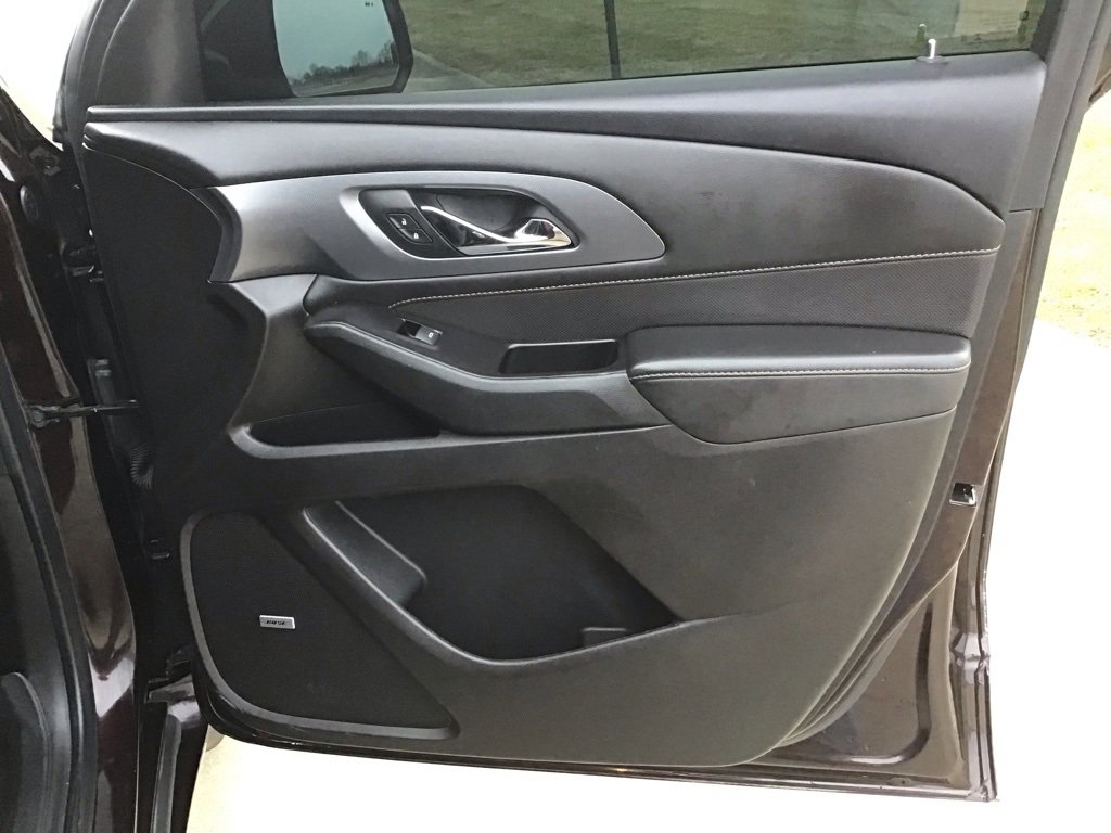 Used 2020 Chevrolet Traverse Premier image 25