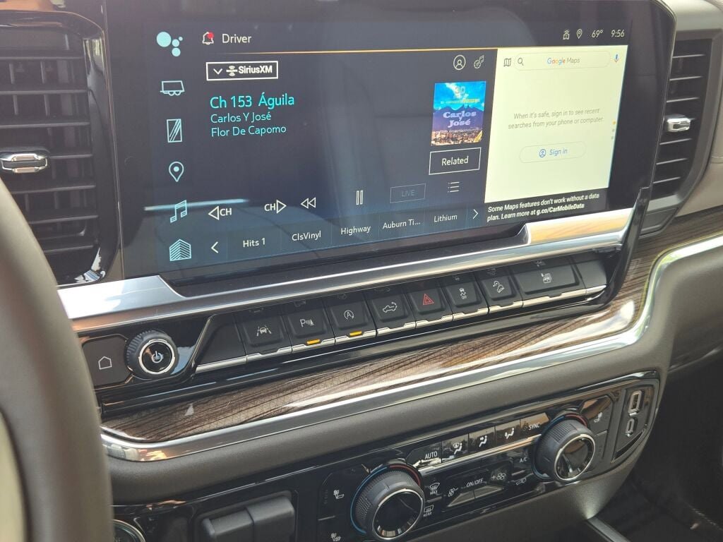 Used 2024 Chevrolet Silverado 1500 RST image 22