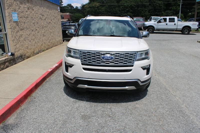 Used 2018 Ford Explorer Platinum AWD/4WD image 2