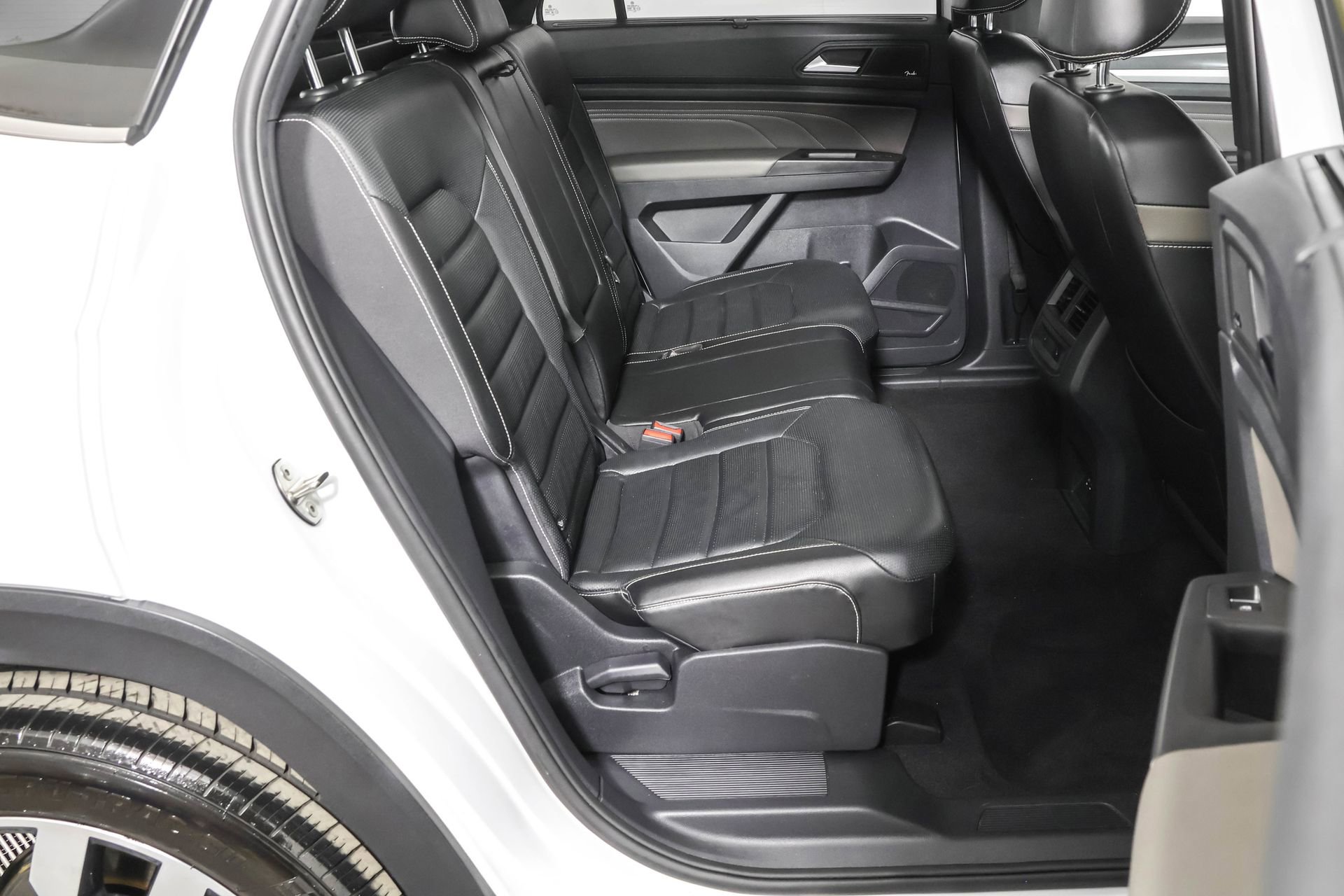 Used 2022 Volkswagen Atlas Cross Sport SEL Premium R-Line image 41