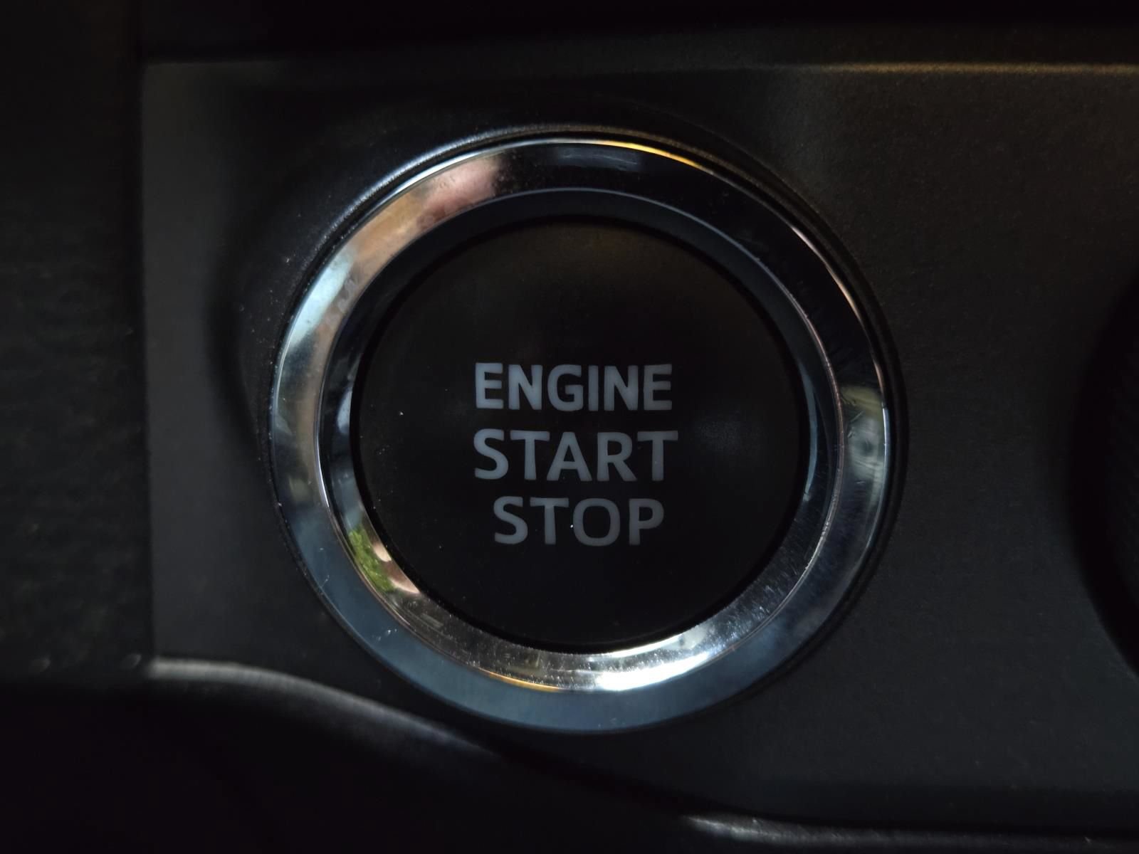 Used 2023 Toyota Tacoma TRD Off-Road AWD/4WD image 33