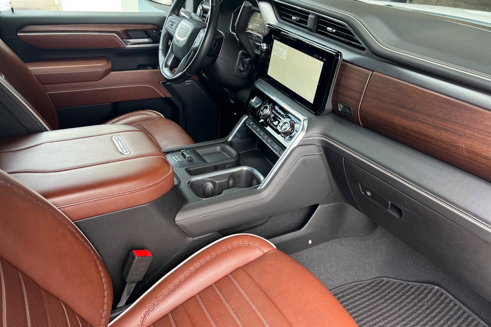 Certified 2025 GMC Sierra 2500 Denali Ultimate AWD/4WD image 12