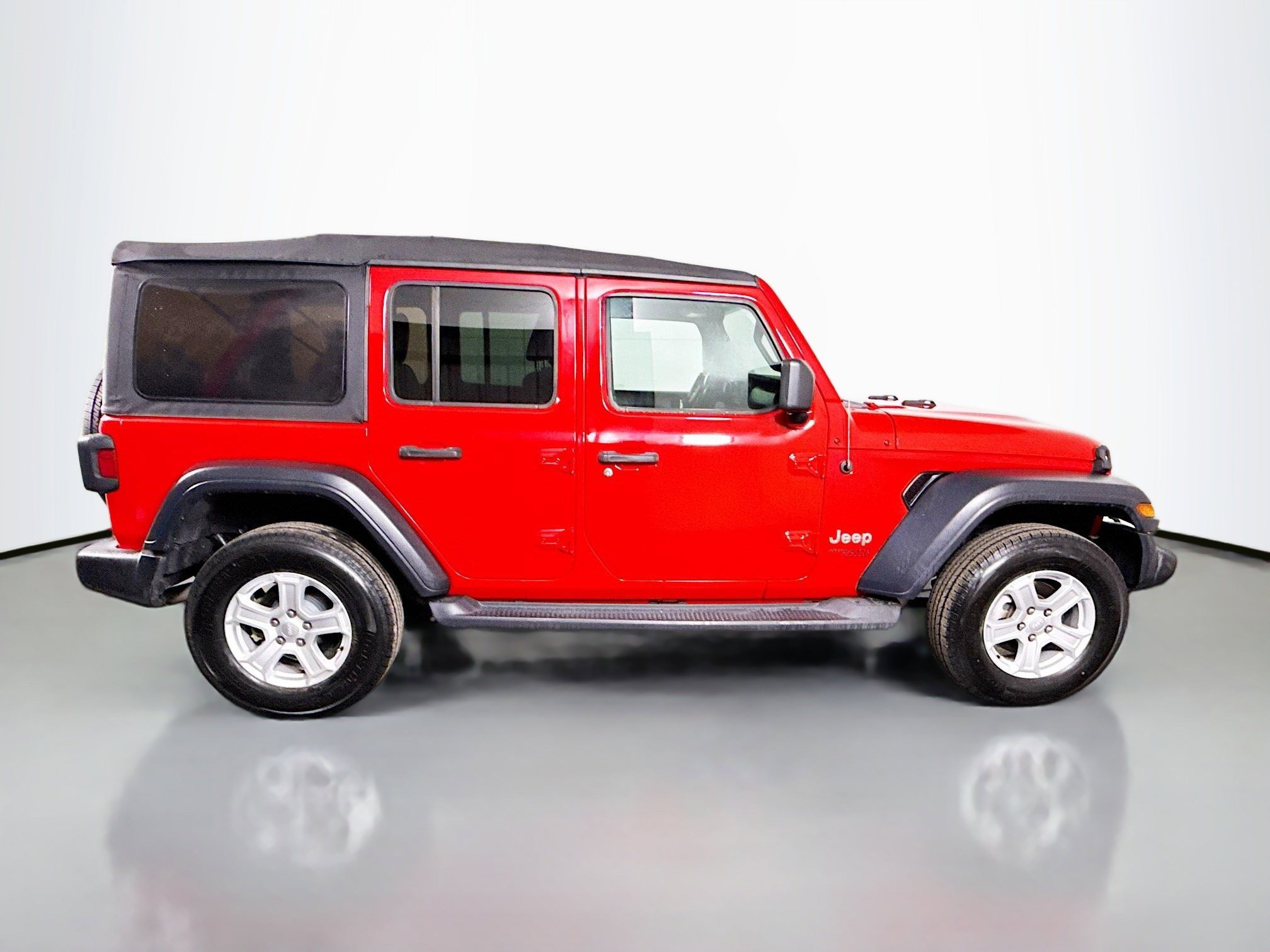 Used 2018 Jeep Wrangler Unlimited Sport S image 11