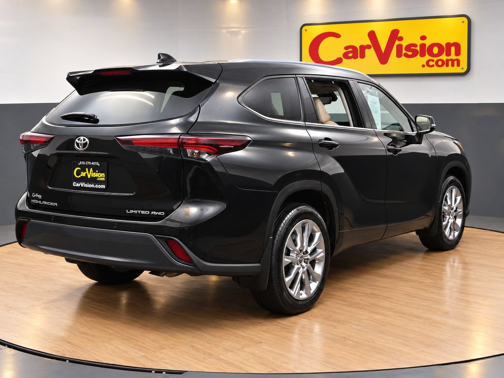 Used 2024 Toyota Highlander Limited AWD/4WD image 6