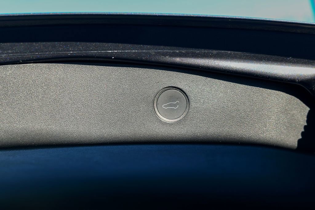 Used 2023 Tesla Model 3 Standard Range RWD image 49