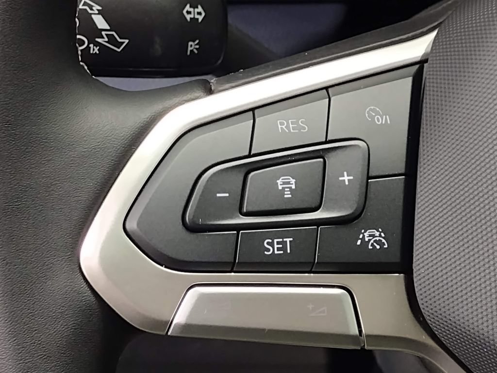 New 2026 Volkswagen Taos SEL AWD/4WD image 24