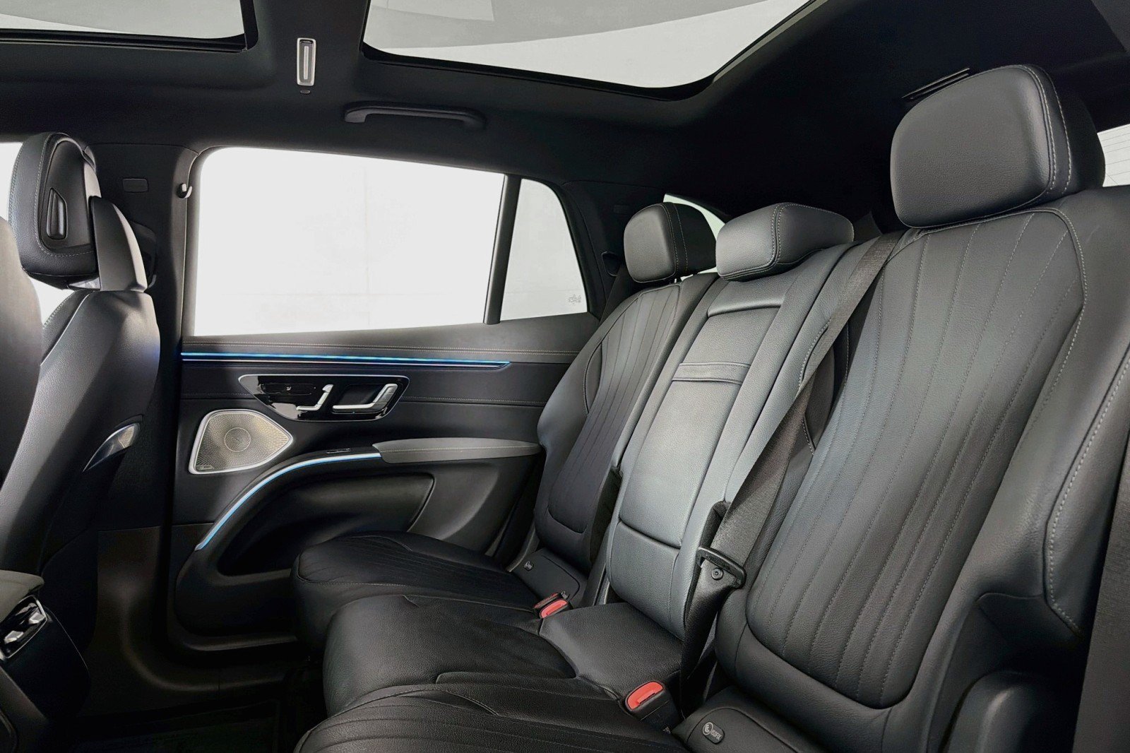Certified 2024 Mercedes-Benz EQS 450+ 4MATIC SUV image 9