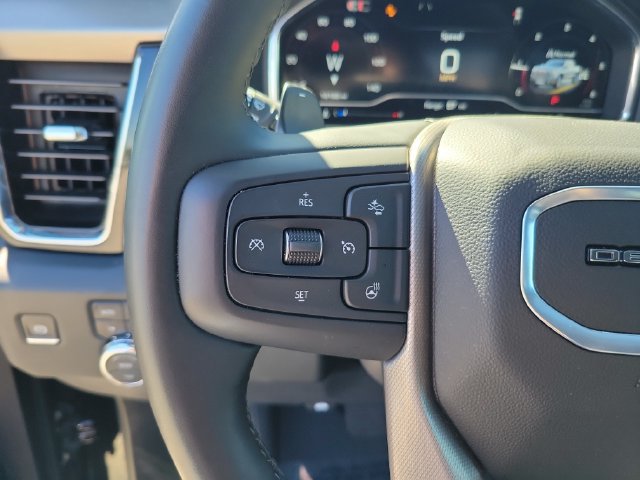 Used 2025 GMC Sierra 1500 Denali w/ Denali Reserve Package AWD/4WD image 16