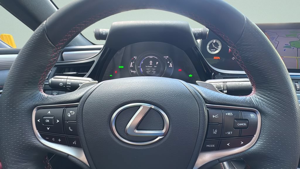 Used 2022 Lexus ES 300h F Sport w/ Accessory Package 2 FWD image 38
