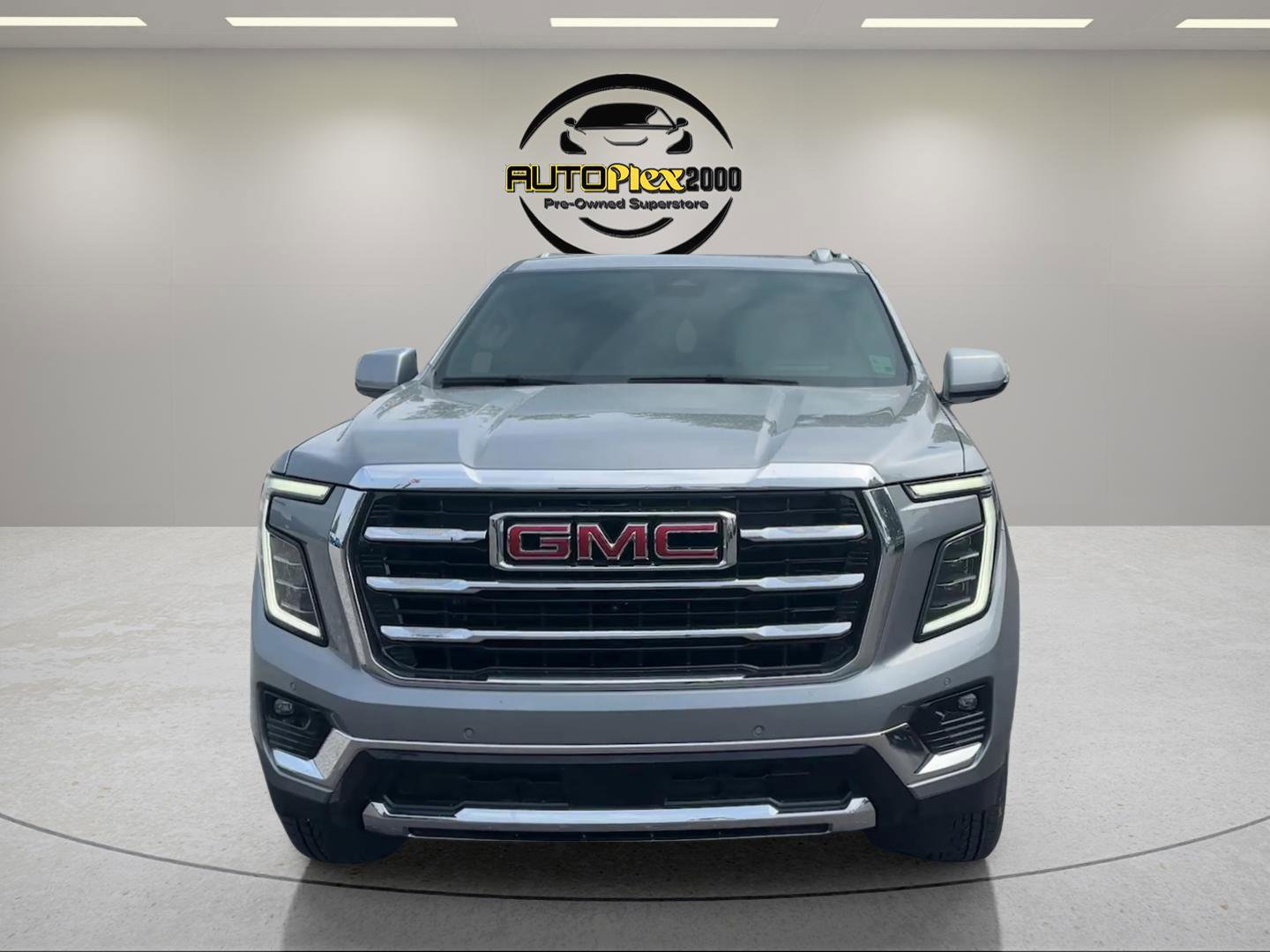 Used 2026 GMC Yukon XL Elevation w/ Elevation Premium Package RWD image 2