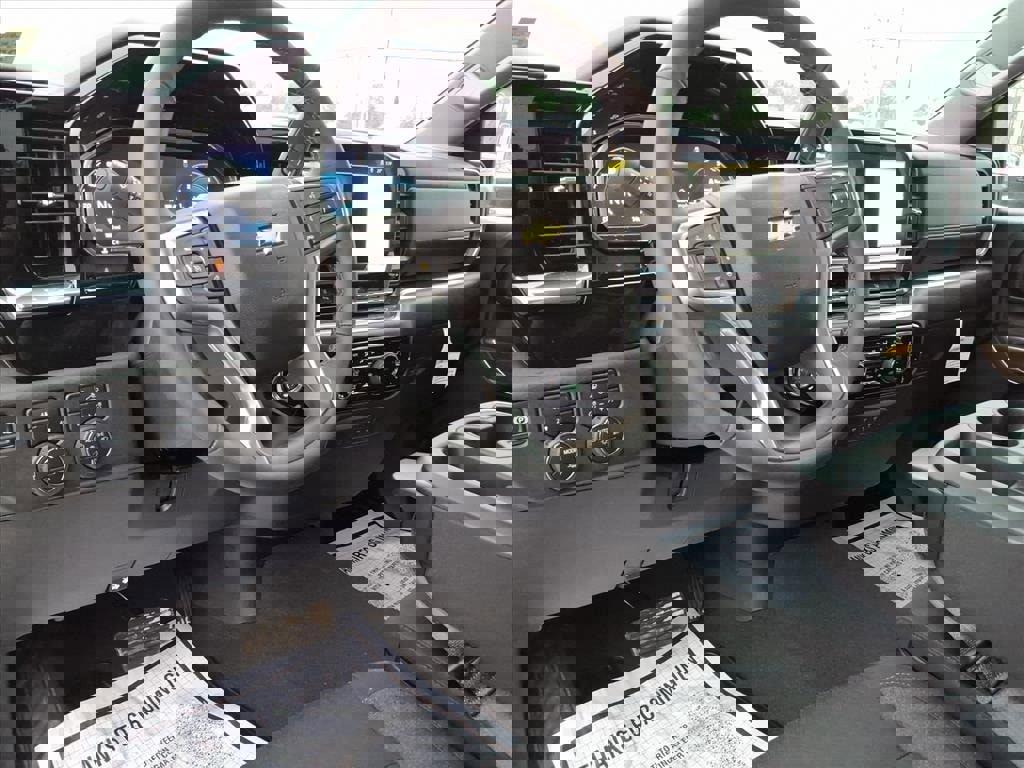 New 2025 Chevrolet Silverado 2500 LT w/ Convenience Package image 13