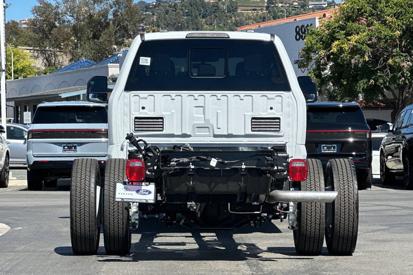New 2026 Ford F450 XL w/ XL Chrome Package RWD image 4