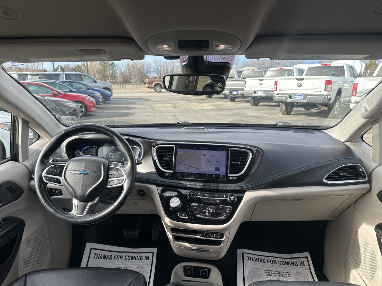 Used 2021 Chrysler Pacifica Touring-L image 17