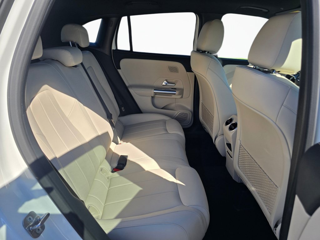 New 2026 Mercedes-Benz GLA 250 4MATIC image 21