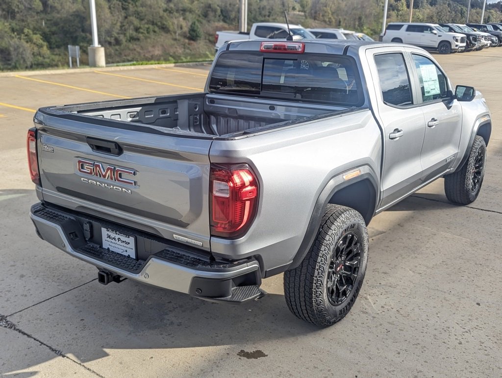 New 2026 GMC Canyon Elevation image 7