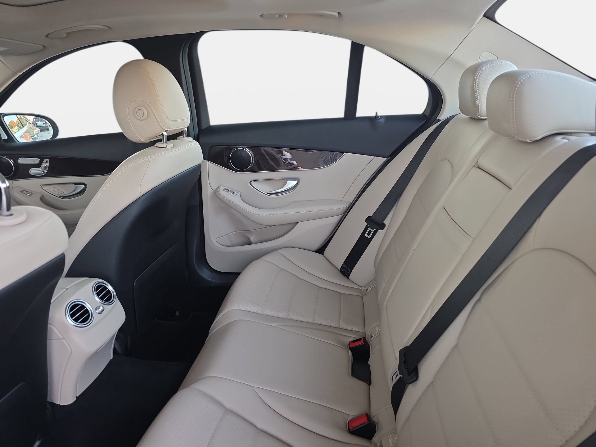 Certified 2017 Mercedes-Benz C 300 4MATIC Sedan image 13