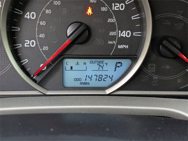 Used 2015 Toyota RAV4 LE image 30