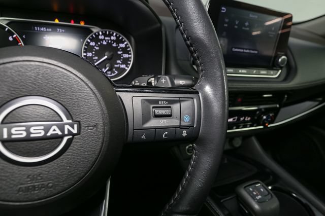 Used 2023 Nissan Rogue SL AWD/4WD image 29
