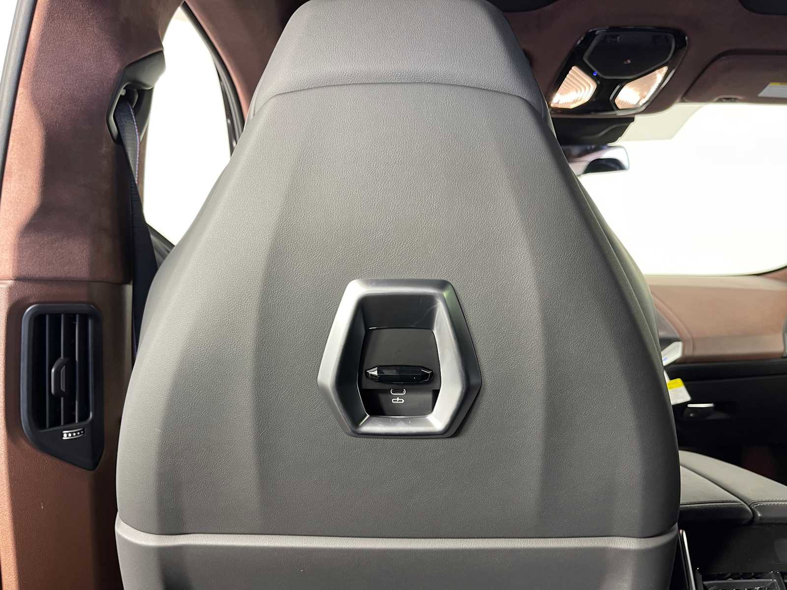 New 2026 BMW XM Label Red image 36