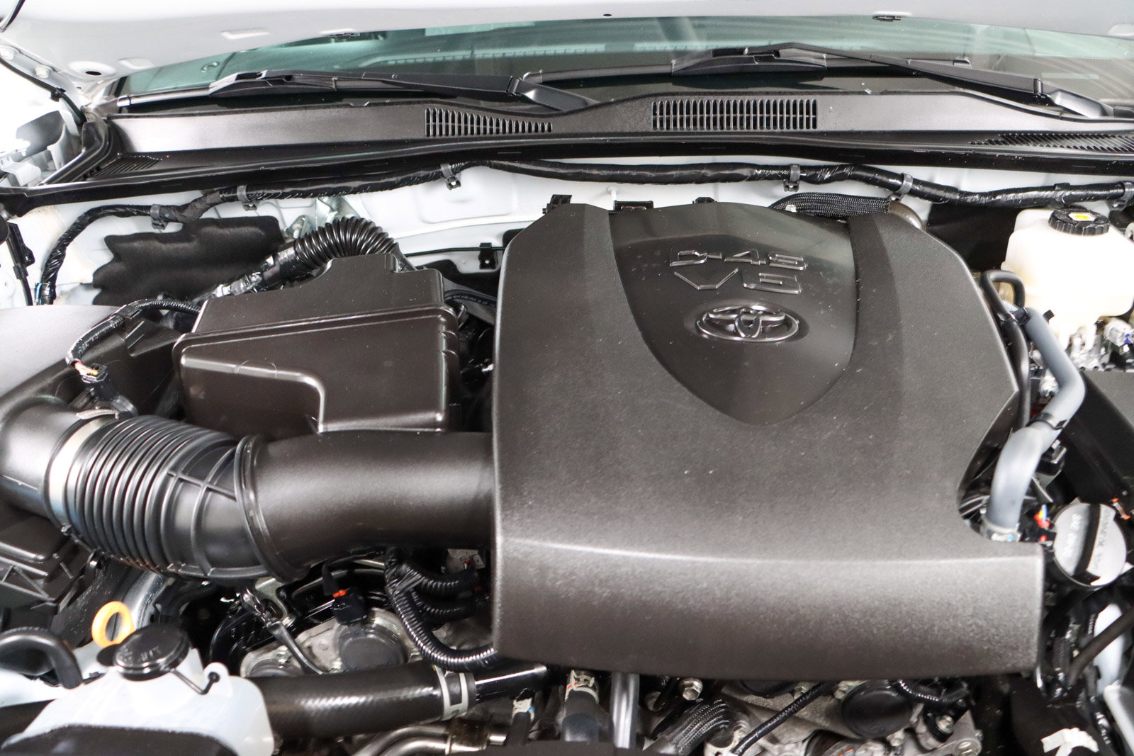 Used 2023 Toyota Tacoma TRD Off-Road image 30