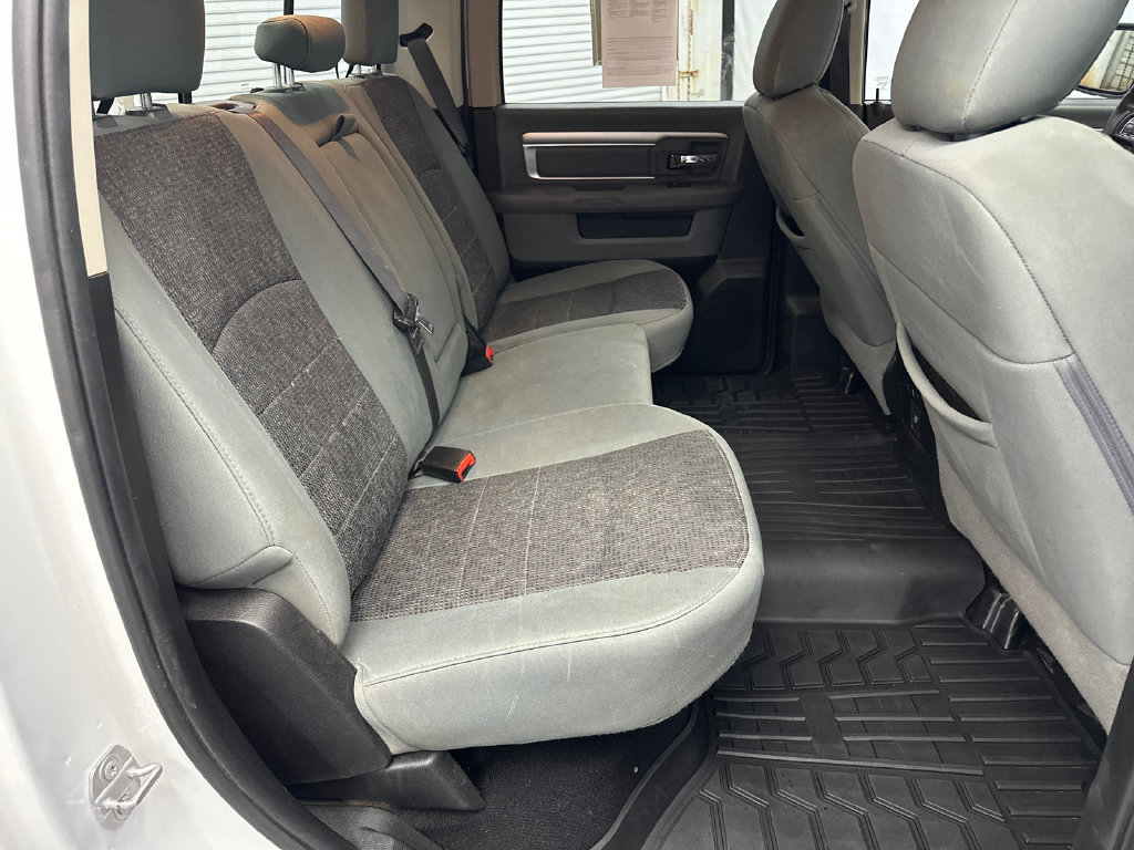 Used 2019 RAM 1500 Big Horn RWD image 16