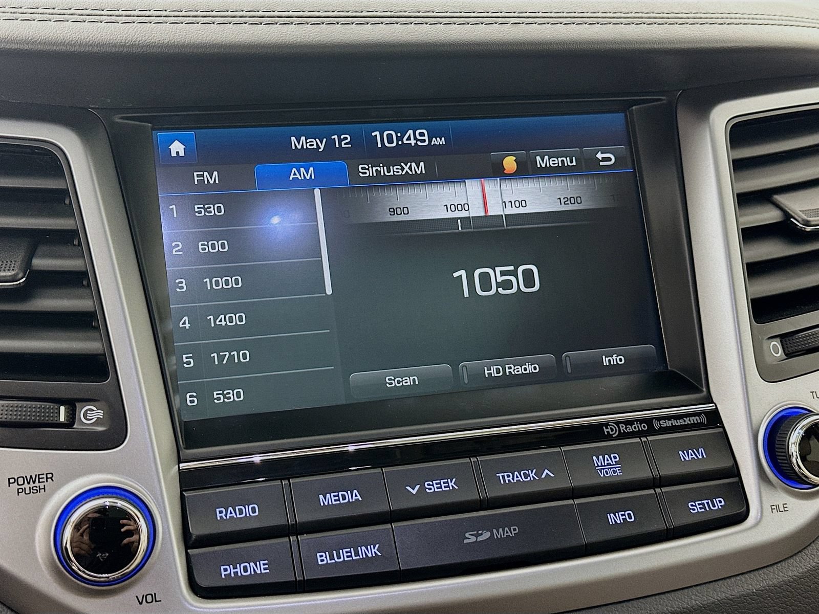 Used 2016 Hyundai Tucson Limited w/ Option Group 03 FWD image 19