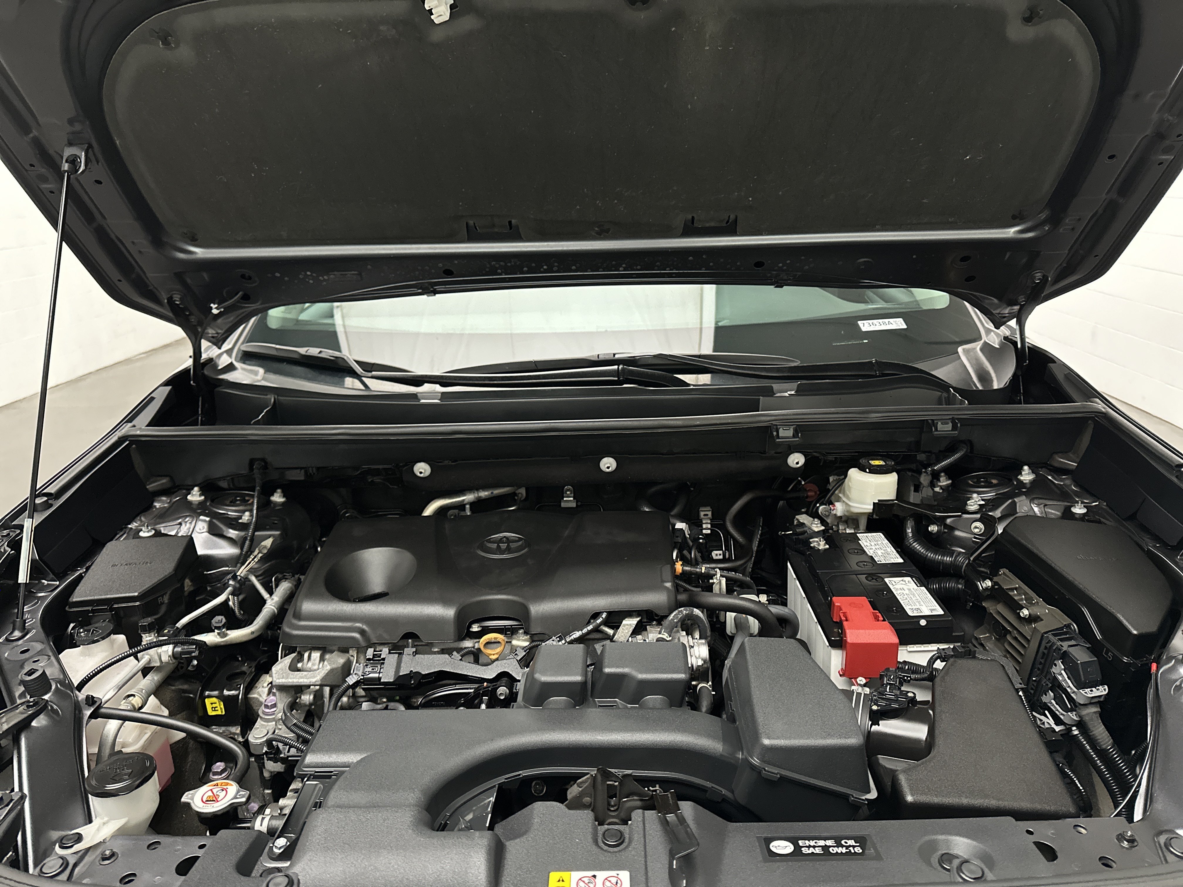 Used 2022 Toyota RAV4 XLE w/ Convenience Package AWD/4WD image 40