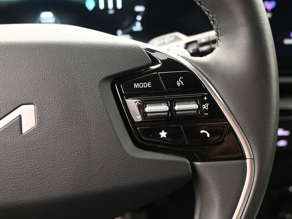 Used 2024 Kia Niro Wind w/ Wind Preserve Package image 20