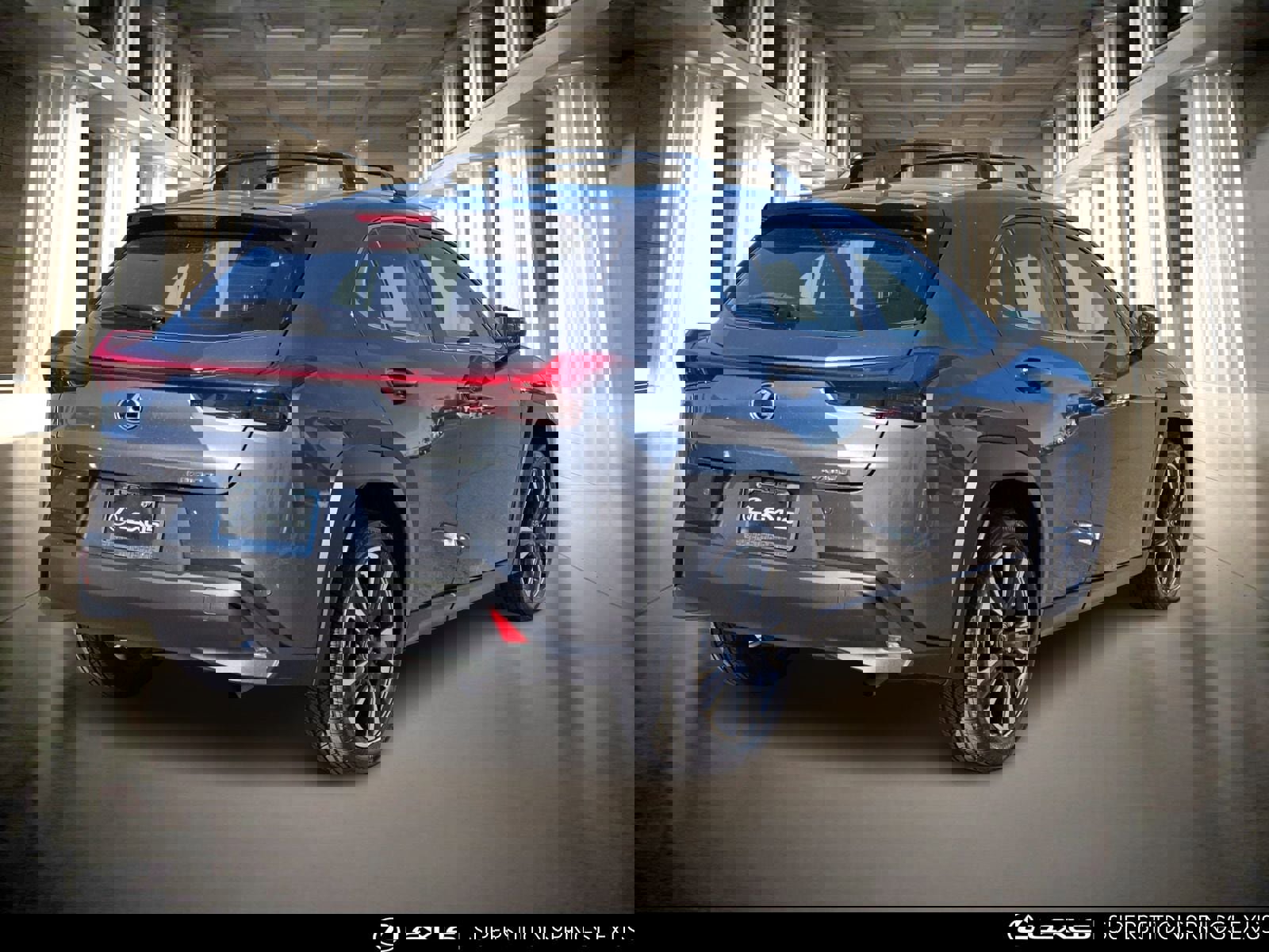 Certified 2022 Lexus UX 200 w/ Accessory Package (Z2) image 5