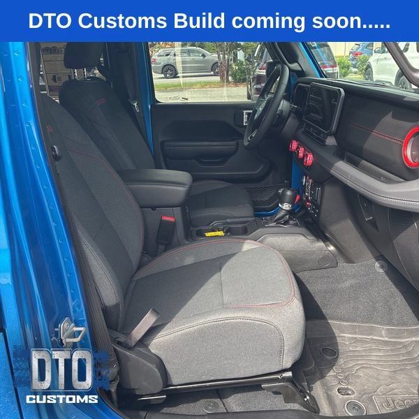 Used 2025 Jeep Gladiator Rubicon w/ Safety Group AWD/4WD image 20