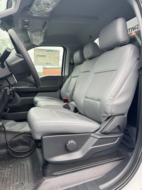 New 2026 Ford F550 4x4 Regular Cab Super Duty image 9