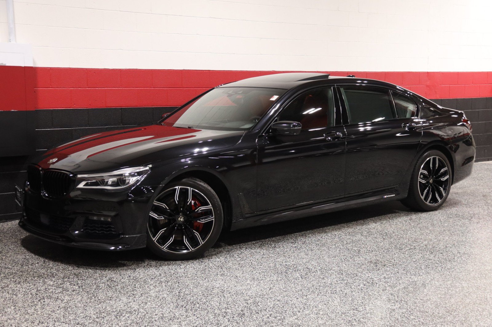 Used 2018 BMW 750i xDrive AWD/4WD image 18