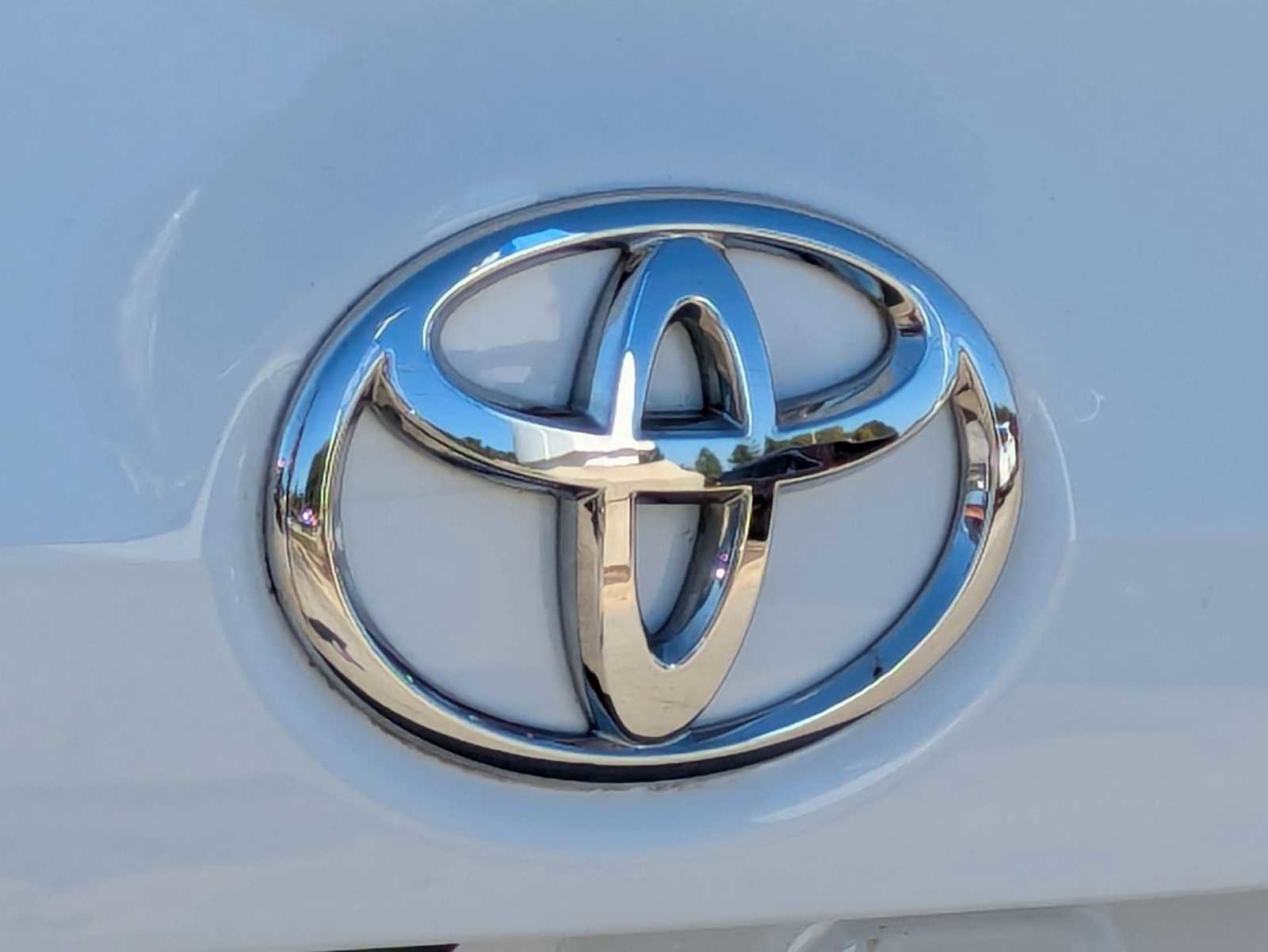 Used 2015 Toyota Corolla S image 11