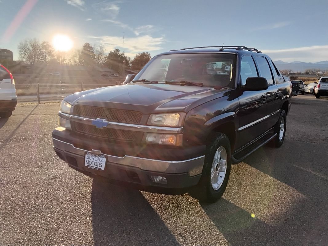 Used 2005 Chevrolet Avalanche LS w/ Avalanche South-West Package