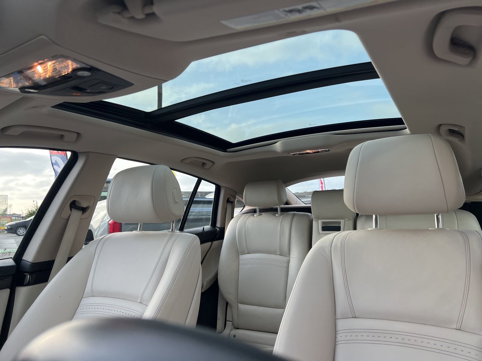 Used 2015 BMW 535i Gran Turismo image 24