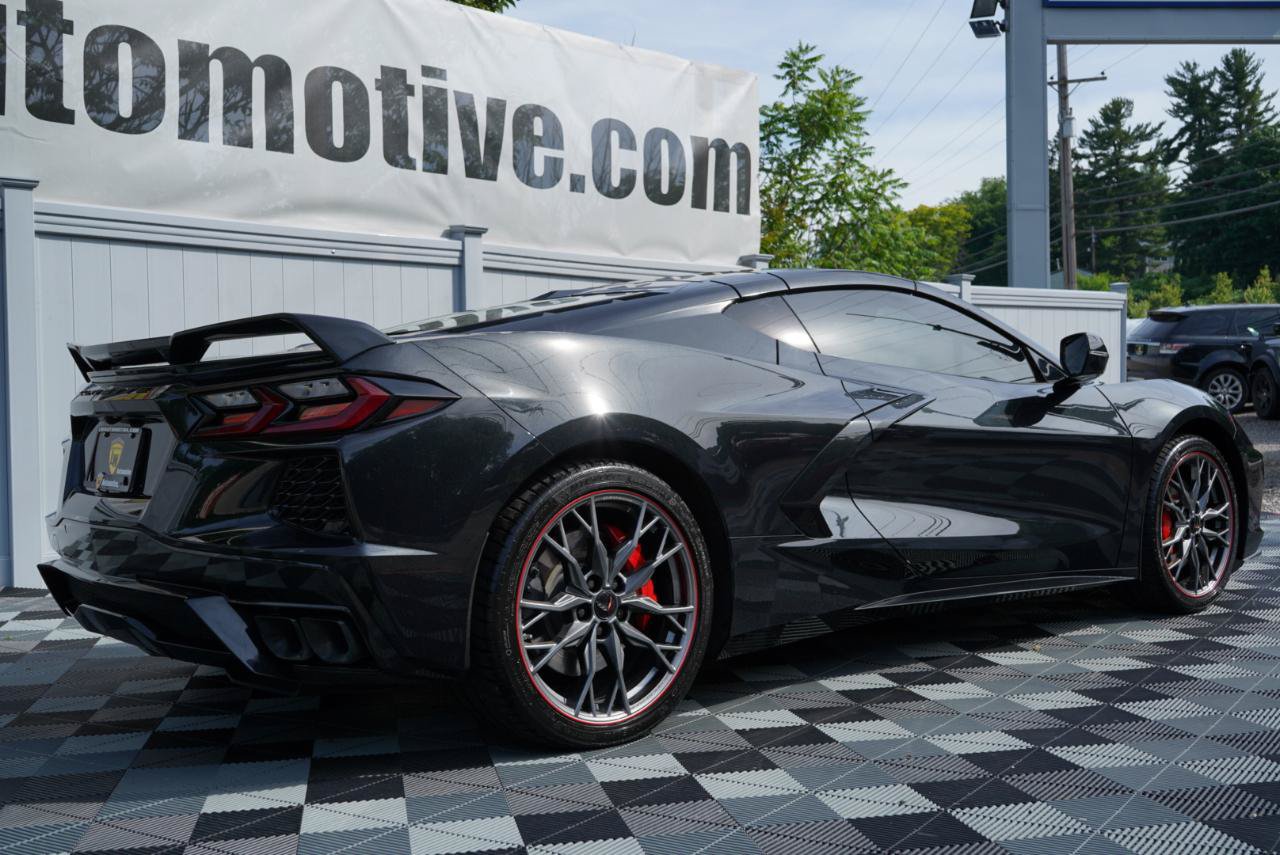 Used 2024 Chevrolet Corvette Stingray Preferred Cpe w/ Z51 Performance Package RWD image 6