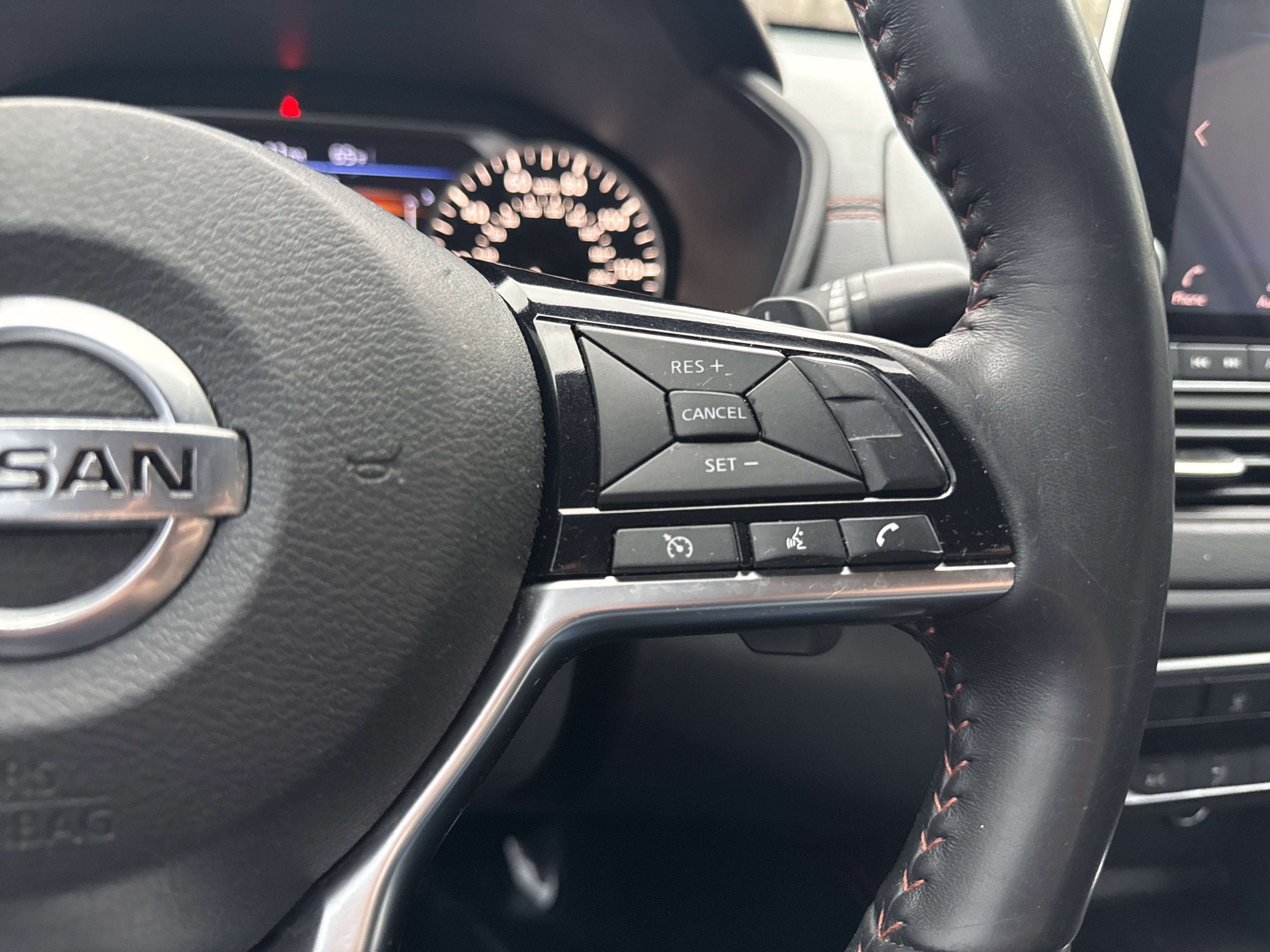 Used 2021 Nissan Altima 2.5 SR FWD image 25
