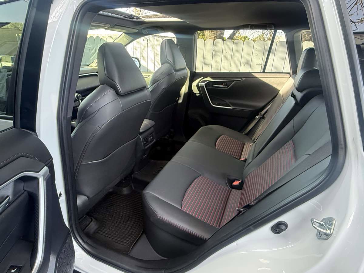 Used 2023 Toyota RAV4 XSE w/ Weather Package image 5