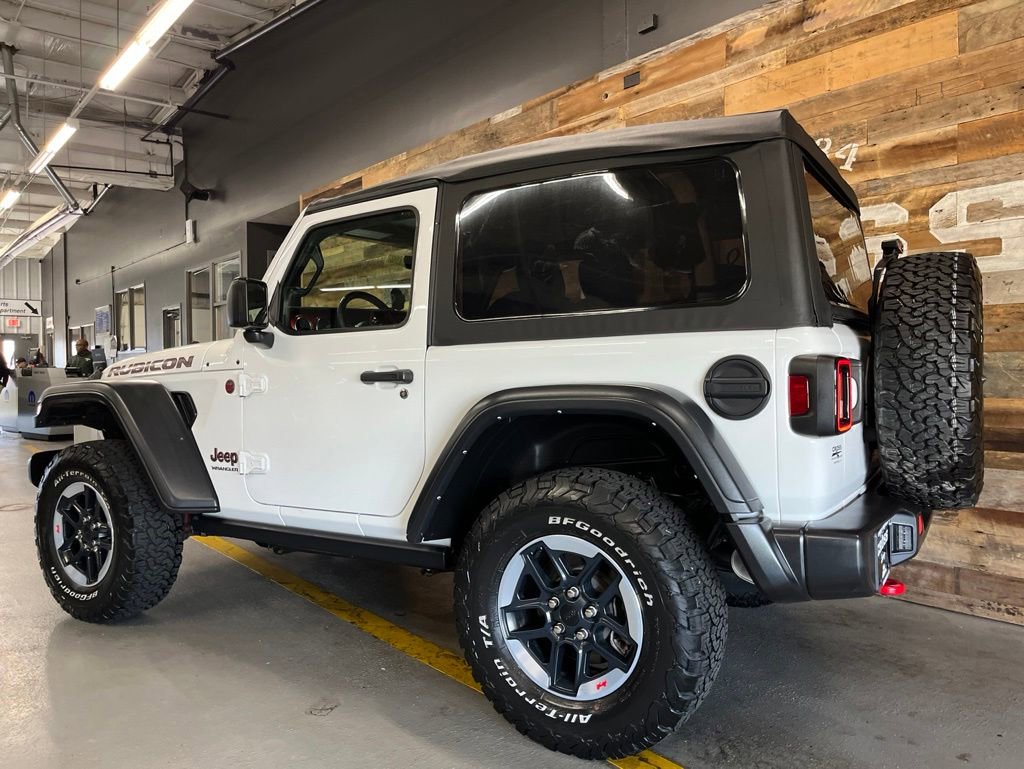 Used 2022 Jeep Wrangler Rubicon w/ Cold Weather Group AWD/4WD image 21