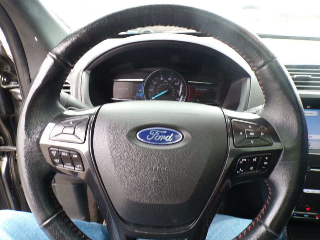 Used 2018 Ford Explorer Sport AWD/4WD image 22