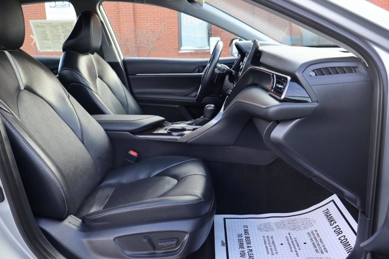 Used 2024 Toyota Camry XSE image 28