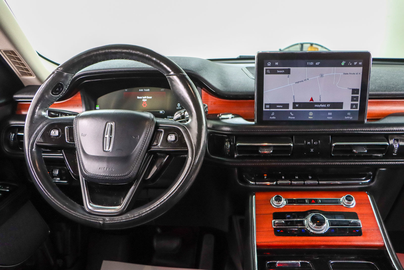 Used 2021 Lincoln Aviator Reserve w/ Equipment Group 201A image 17