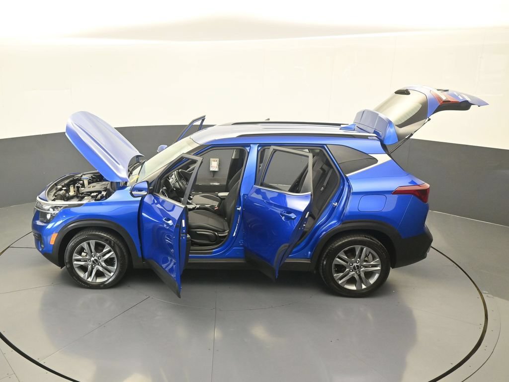 Used 2023 Kia Seltos S FWD image 61