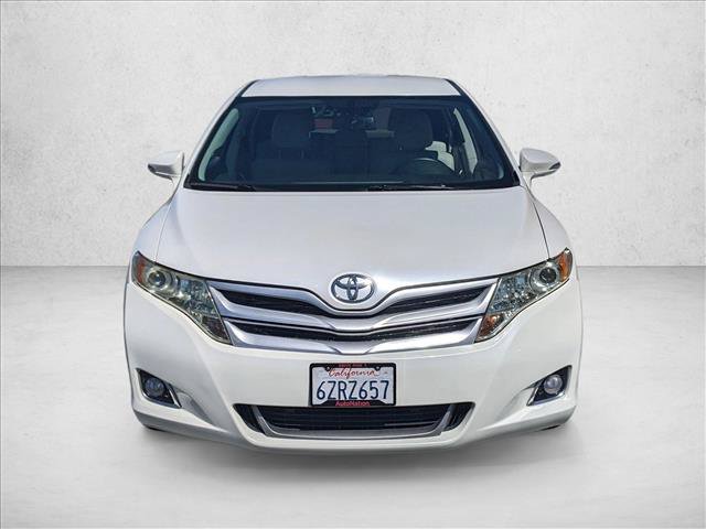 Used 2013 Toyota Venza LE FWD image 2